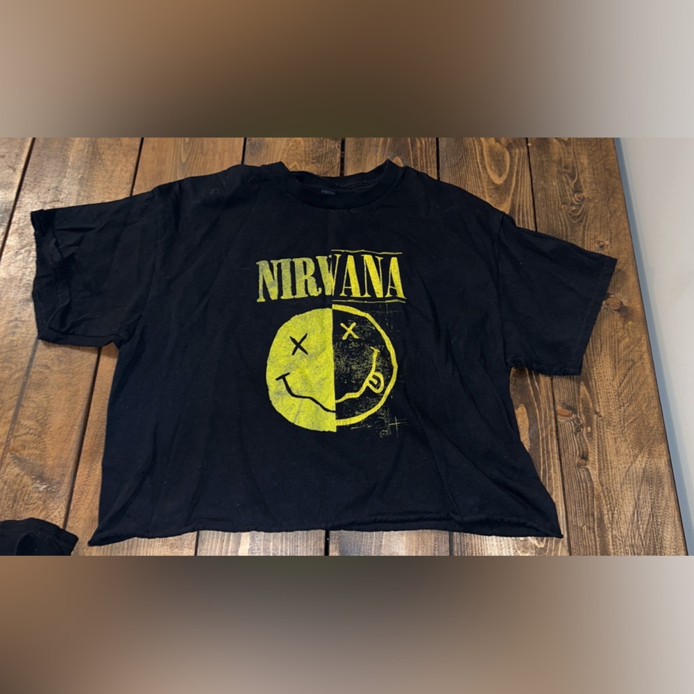 Crop top Nirvana shirt